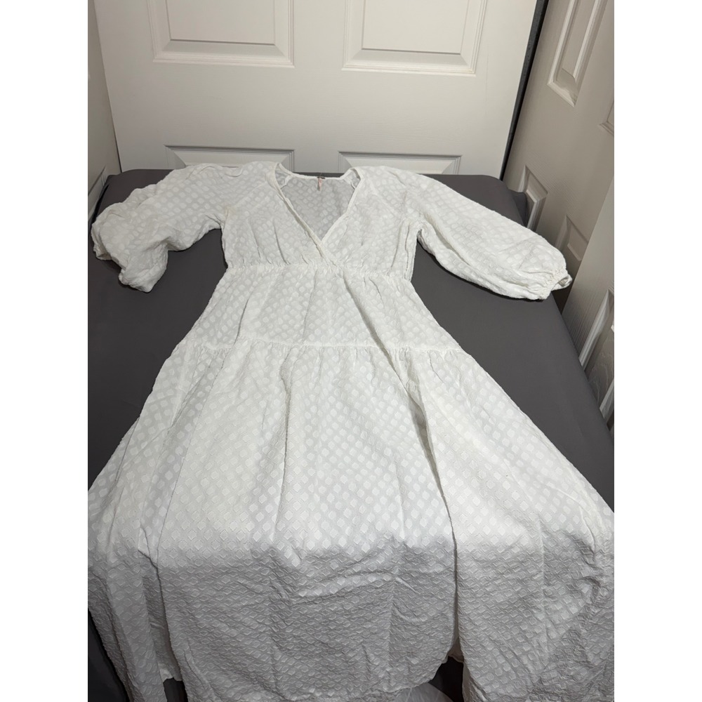 Free People White Dobby Textured Puff Sleeve Tiered V-Neck Maxi Dress Small